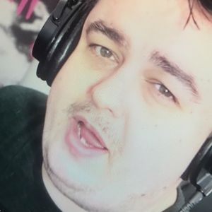 Meet your Posher, Camwin